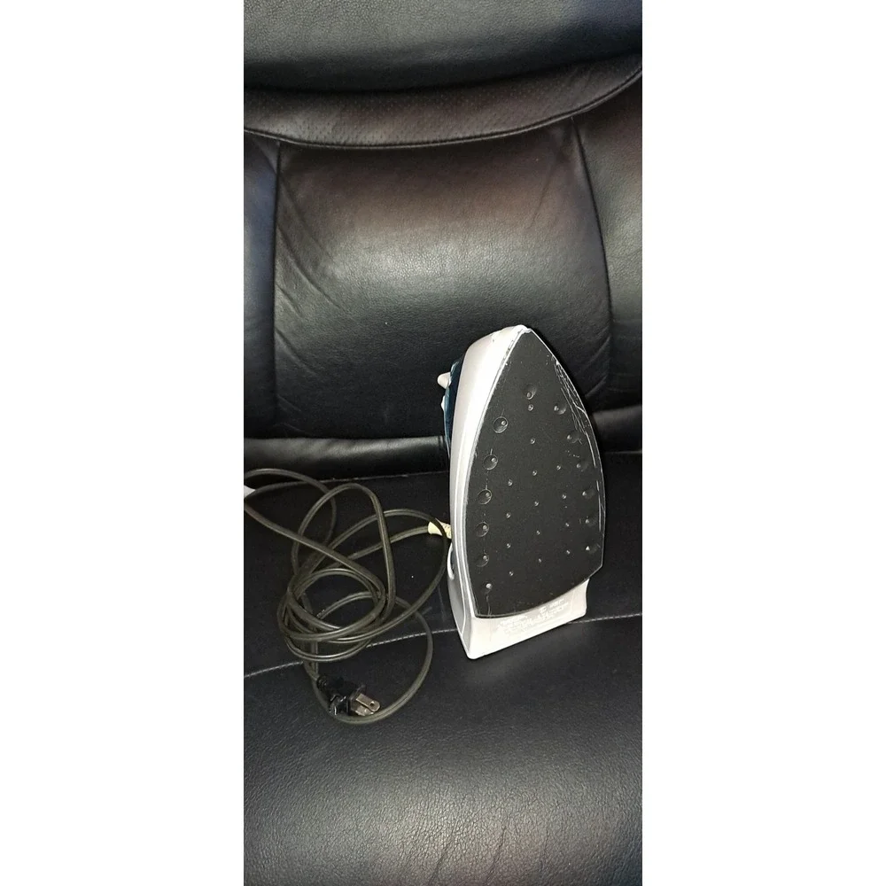Sunbeam Iron Model 3020- Works Great